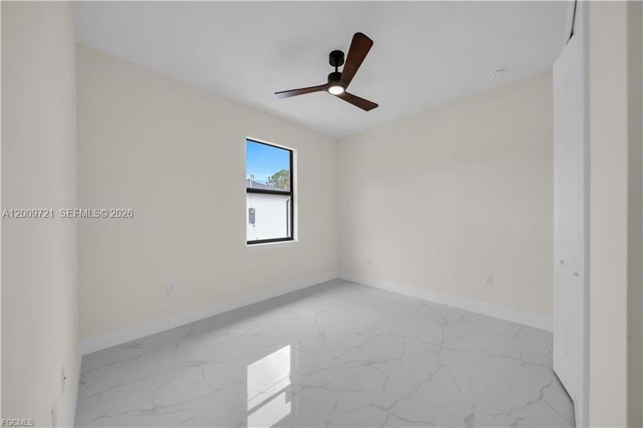 Spacious, unfurnished interior of a new home in , Lehigh Acres (Image 23).