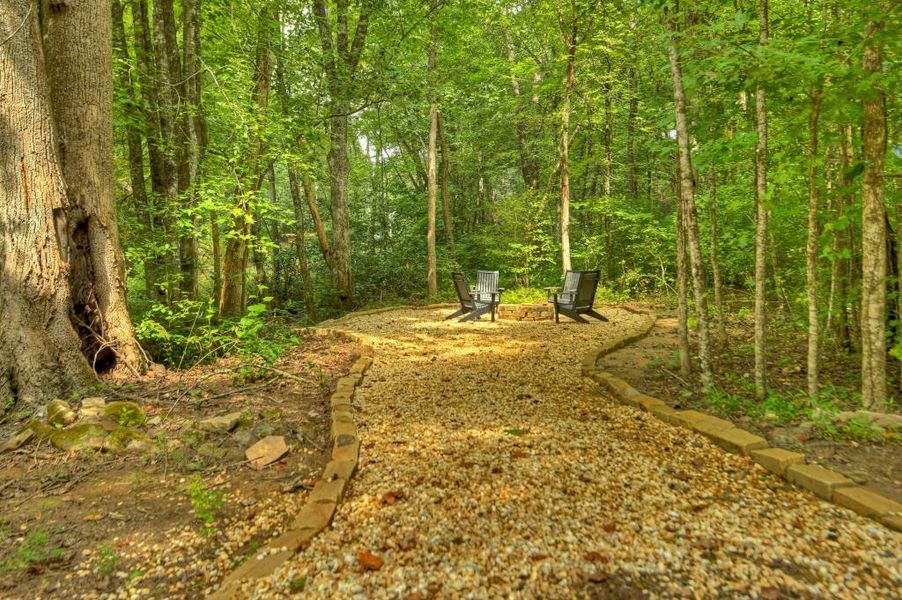 Natural landscape and outdoor views near in Cherry Log (Image 59). Natural landscape and outdoor views near in Cherry Log (Image 59).