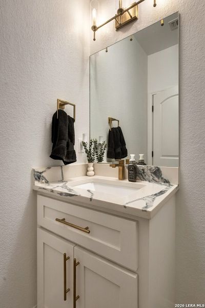 Close-up of interior finishes inside a home in , La Vernia (Image 44).