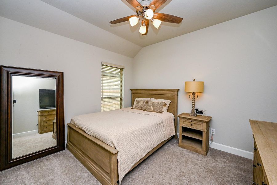 Image 30 of a home in The Grand Prairie 40'. Image 30 of a home in The Grand Prairie 40'.