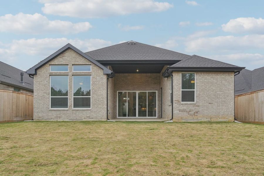 Exterior details and patio area of a home in Kresston, Montgomery (Image 3). Exterior details and patio area of a home in Kresston, Montgomery (Image 3).