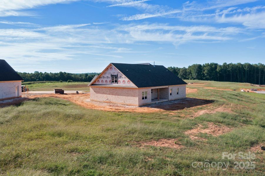 Image 9 of a home in .
