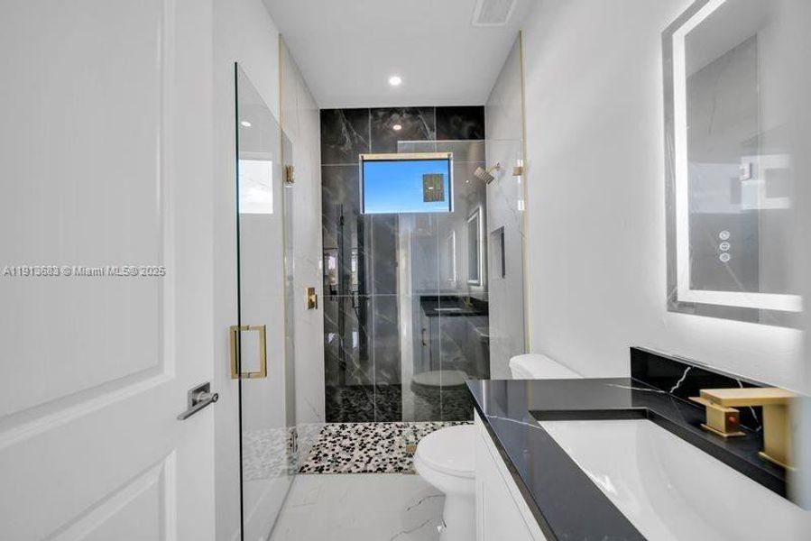 Furnished interior view inside a new home in , Lehigh Acres (Image 9).