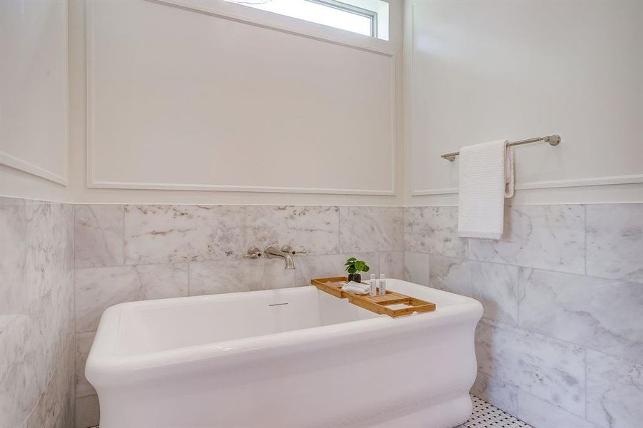 Close-up of interior finishes inside a home in , Grapevine (Image 20). Close-up of interior finishes inside a home in , Grapevine (Image 20).