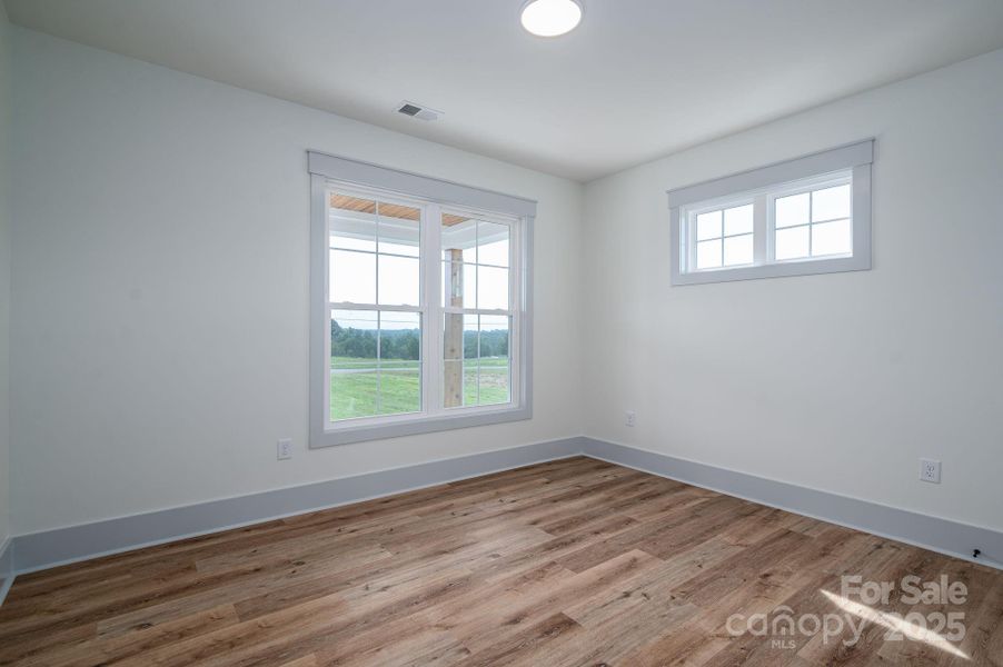 Spacious, unfurnished interior of a new home in , Vale (Image 36).