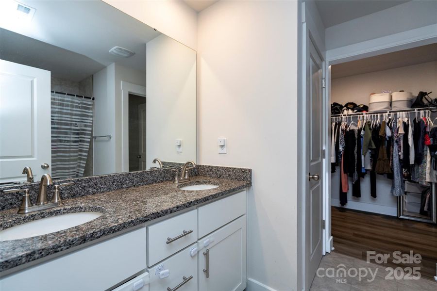 Image 37 of a home in . Image 37 of a home in .