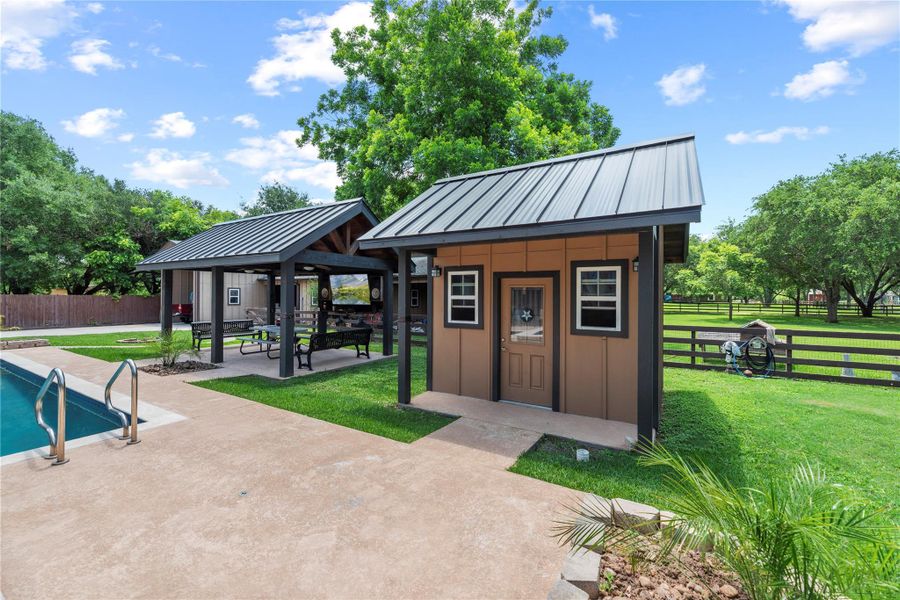 Pool House
