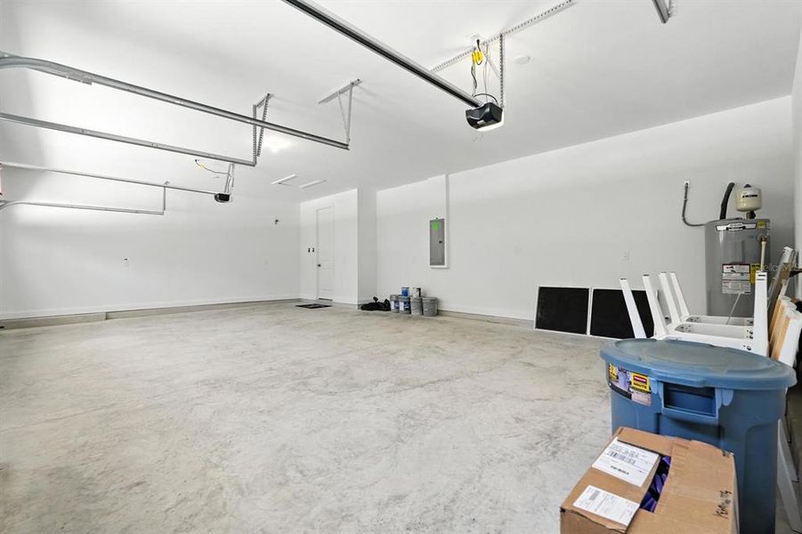 Image 27 of a home in Palm Coast Homes.