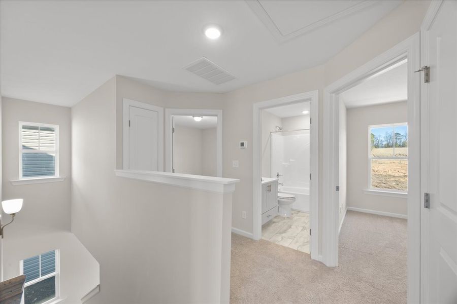 Spacious, unfurnished interior of a new home in Windsor, North Augusta (Image 15).