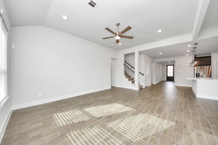 Spacious, unfurnished interior of a new home in Laurel Landing: Landmark Collection, Alvin (Image 26).