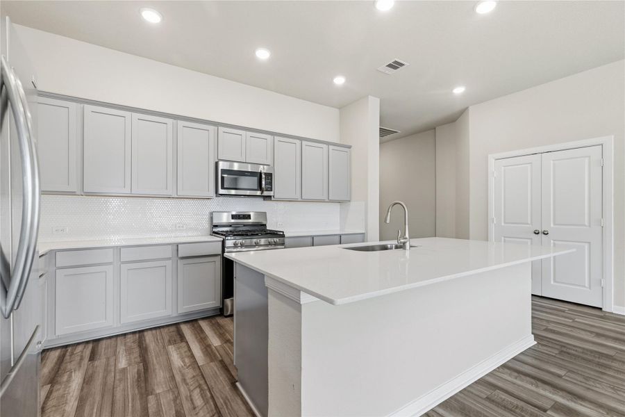 Furnished interior view inside a new home in Jordan Ranch 45' Homesites, Fulshear (Image 10).