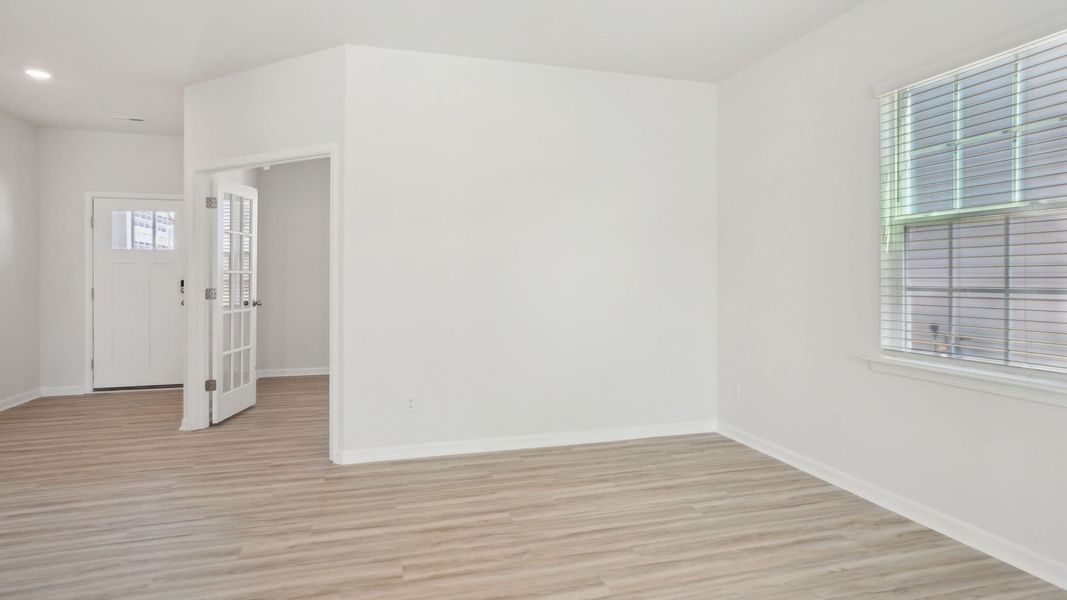 Spacious, unfurnished interior of a new home in Granite Falls, Lancaster (Image 10). Spacious, unfurnished interior of a new home in Granite Falls, Lancaster (Image 10).