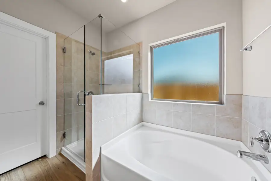 Representative furnished interior of a home built from the Amelia by Omega Builders in North Point, Temple (Image 11).