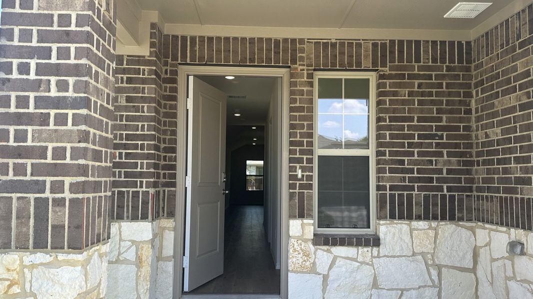 Image 14 of a home in Cartwright Ranch. Image 14 of a home in Cartwright Ranch.