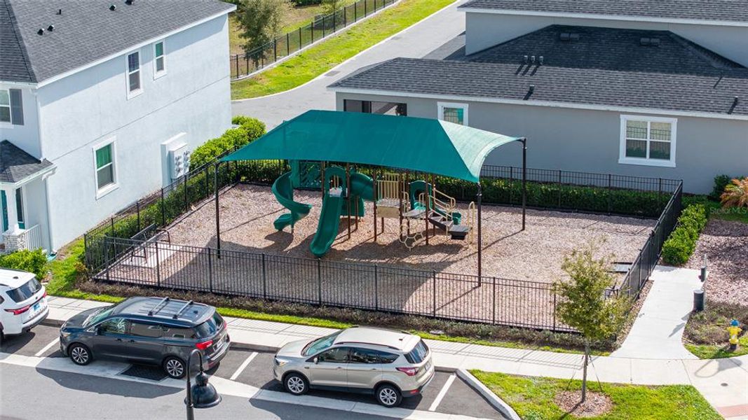 Community amenities in Hickory Grove, Winter Springs (Image 40).