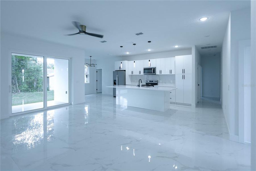 Image 19 of a home in .