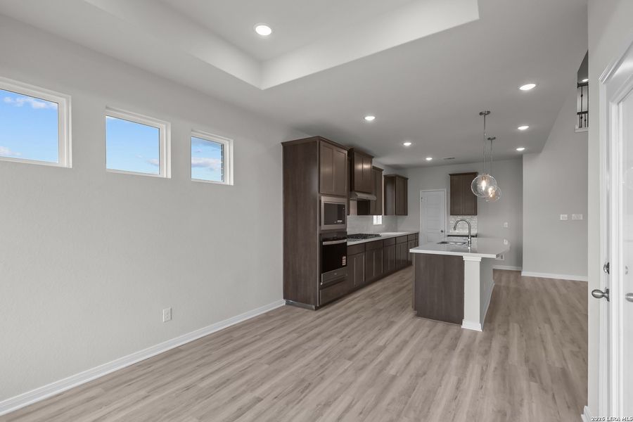 Furnished interior view inside a new home in Homestead, Schertz (Image 13).