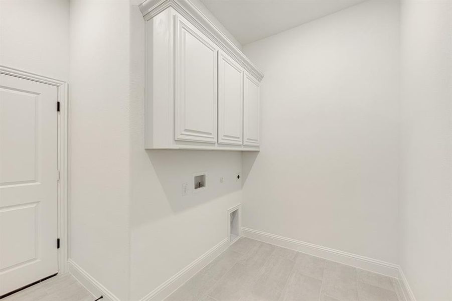 Spacious, unfurnished interior of a new home in West Crossing, Anna (Image 35). Spacious, unfurnished interior of a new home in West Crossing, Anna (Image 35).