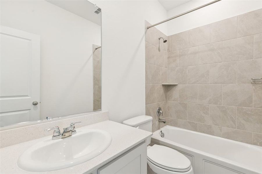 Furnished interior view inside a new home in Linden Hills: Classic Collection, Little Elm (Image 4). Furnished interior view inside a new home in Linden Hills: Classic Collection, Little Elm (Image 4).