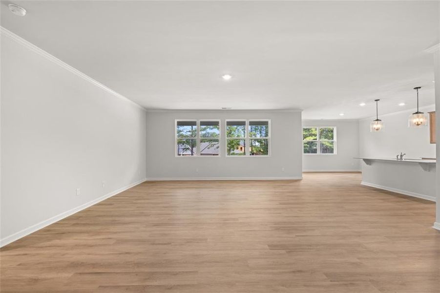 Spacious, unfurnished interior of a new home in Fairway 17 at Mirror Lake, Villa Rica (Image 16). Spacious, unfurnished interior of a new home in Fairway 17 at Mirror Lake, Villa Rica (Image 16).