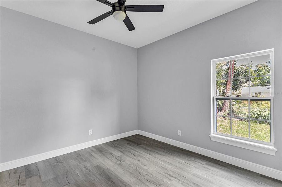Spacious, unfurnished interior of a new home in , Daytona Beach (Image 26).