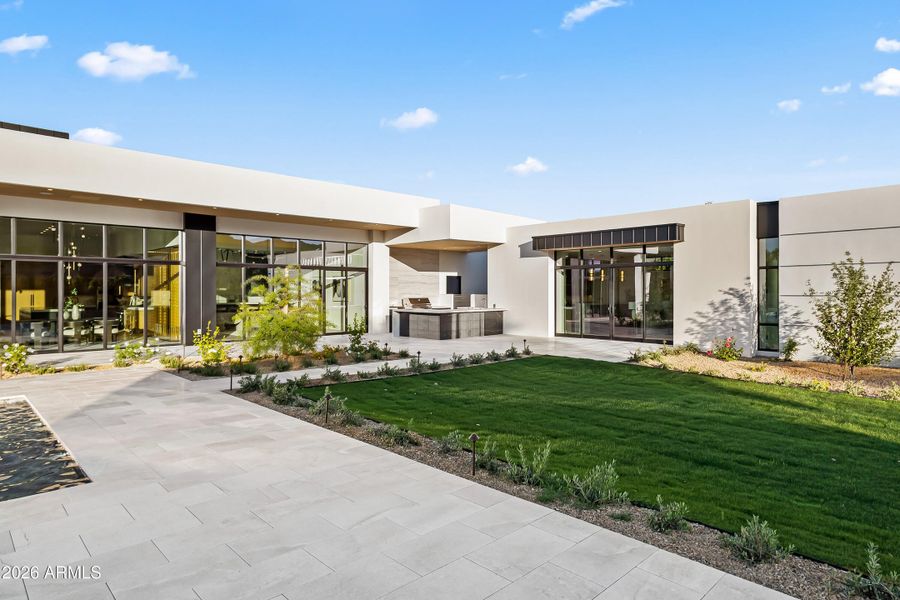 untitled (54 of 62) untitled (54 of 62)