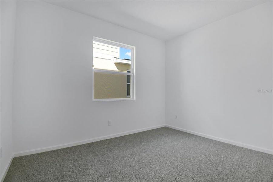 Spacious, unfurnished interior of a new home in Seasons at Aurora Oaks, Ocala (Image 14).