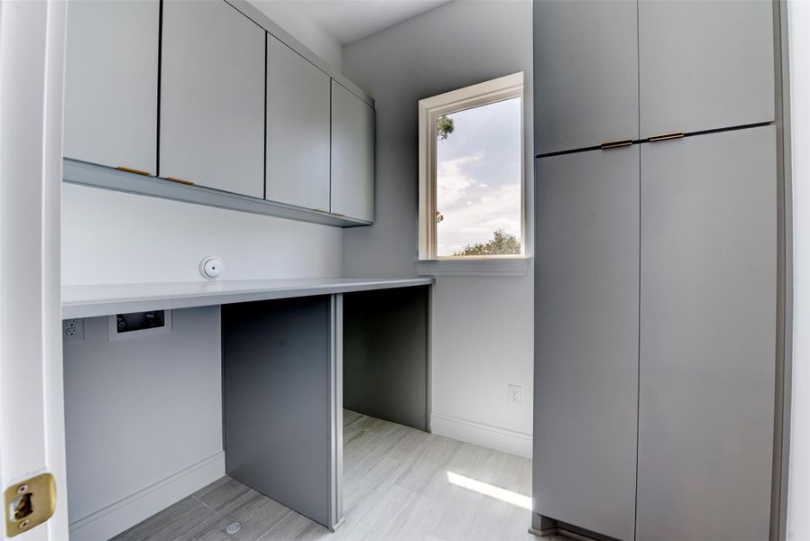 Furnished interior view inside a new home in , Houston (Image 15). Furnished interior view inside a new home in , Houston (Image 15).