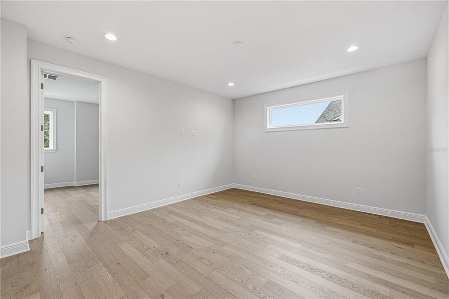 Spacious, unfurnished interior of a new home in , Tampa (Image 27). Spacious, unfurnished interior of a new home in , Tampa (Image 27).