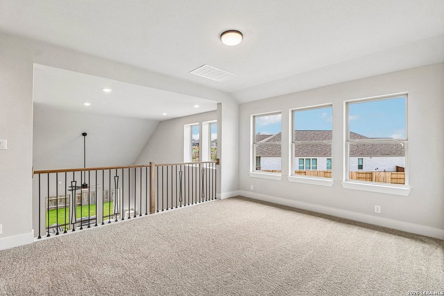 Spacious, unfurnished interior of a new home in Homestead, Schertz (Image 22).