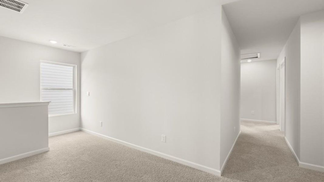 Spacious, unfurnished interior of a new home in Lost Creek, Dallas (Image 29). Spacious, unfurnished interior of a new home in Lost Creek, Dallas (Image 29).