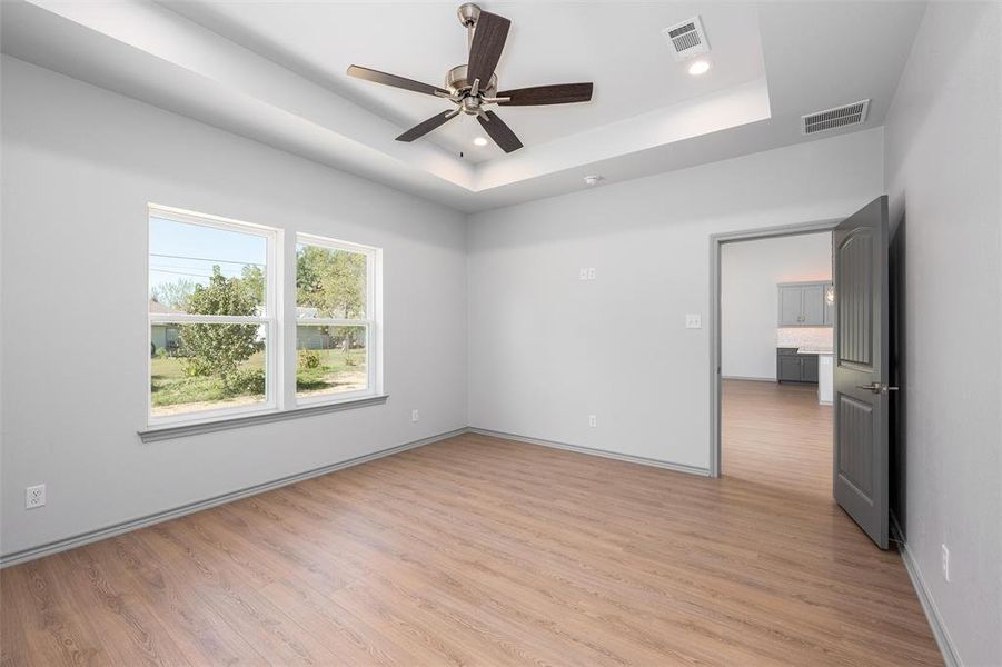 Spacious, unfurnished interior of a new home in , Gun Barrel City (Image 26). Spacious, unfurnished interior of a new home in , Gun Barrel City (Image 26).