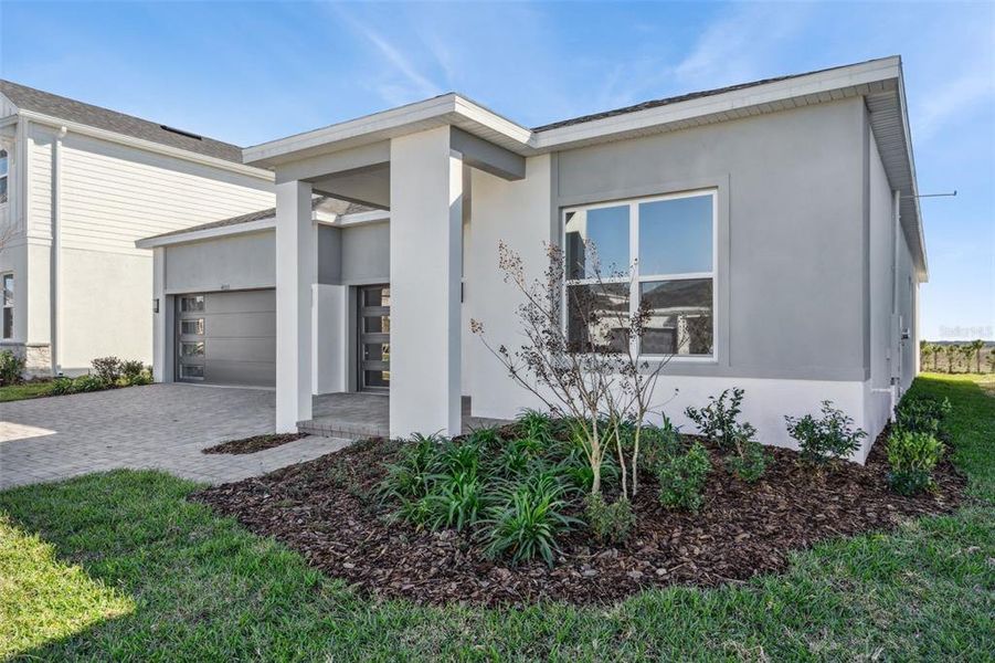 Exterior details and patio area of a home in , Clermont (Image 4). Exterior details and patio area of a home in , Clermont (Image 4).