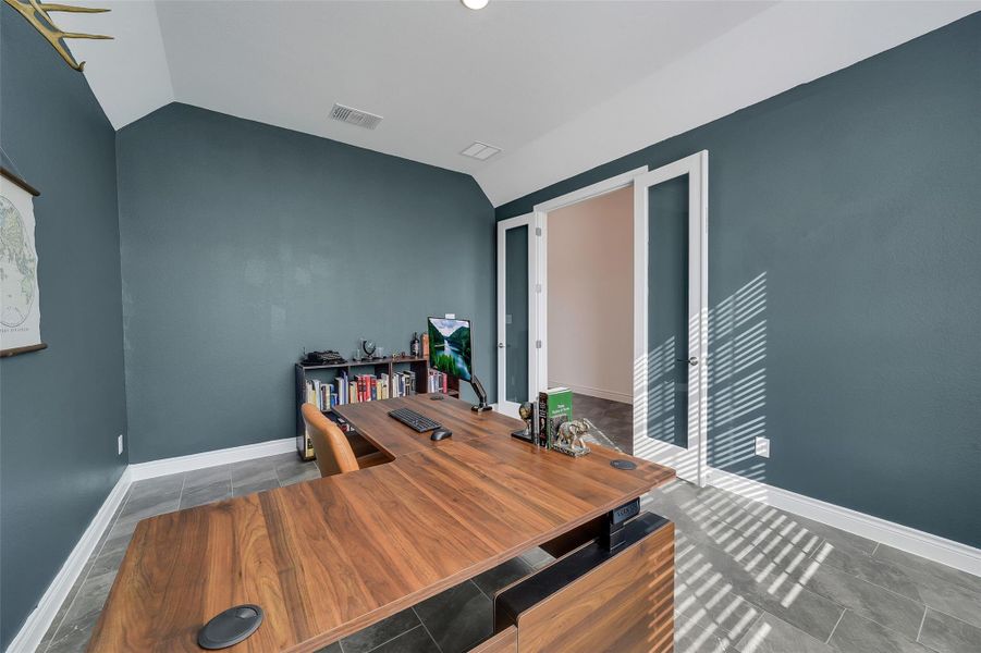 Private office suite