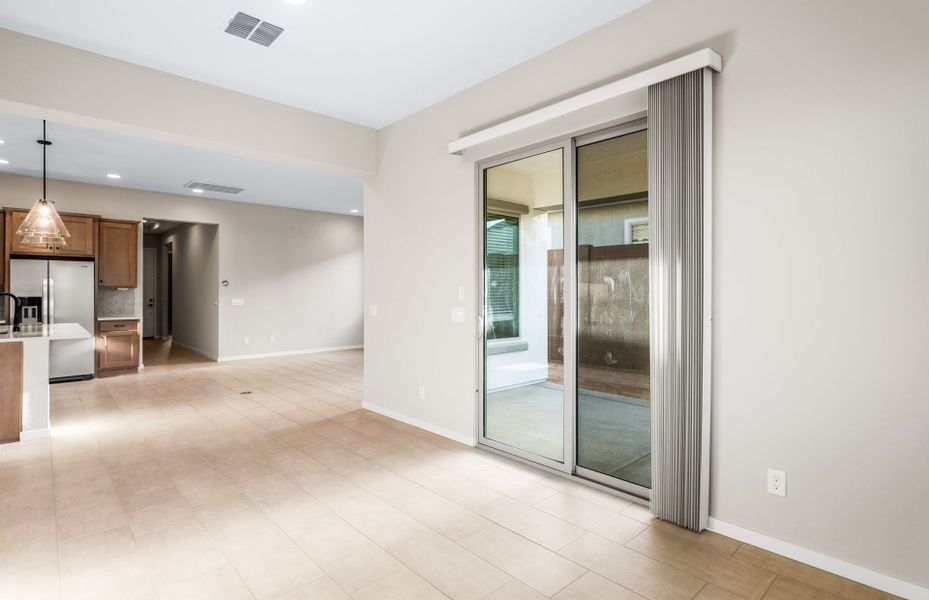 Spacious, unfurnished interior of a new home in Regent Hills - Meadow Series, Buckeye (Image 24). Spacious, unfurnished interior of a new home in Regent Hills - Meadow Series, Buckeye (Image 24).