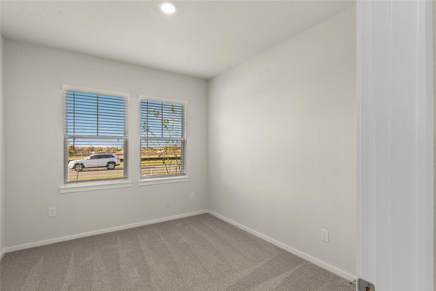 REPRESENTATIVE OF FLOOR PLAN ONLY REPRESENTATIVE OF FLOOR PLAN ONLY