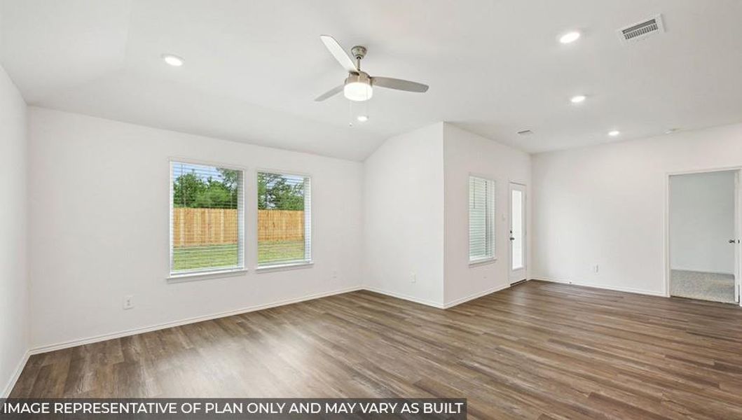 Spacious, unfurnished interior of a new home in Newport Pointe, Crosby (Image 12).
