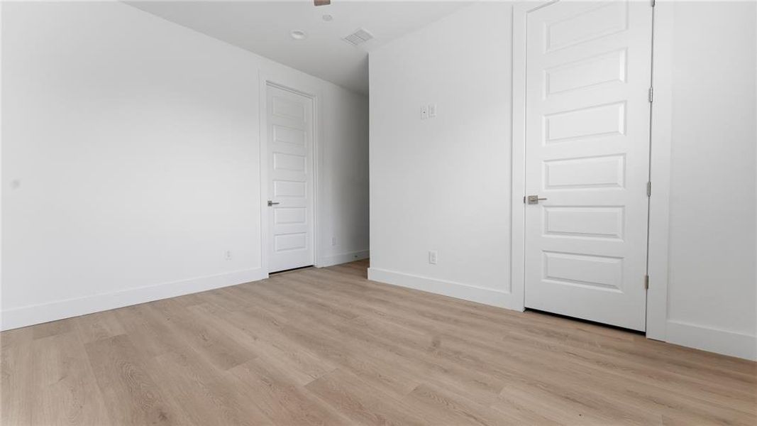 Spacious, unfurnished interior of a new home in , Dallas (Image 15). Spacious, unfurnished interior of a new home in , Dallas (Image 15).