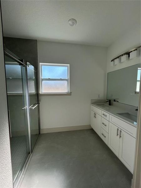 Image 27 of a home in .