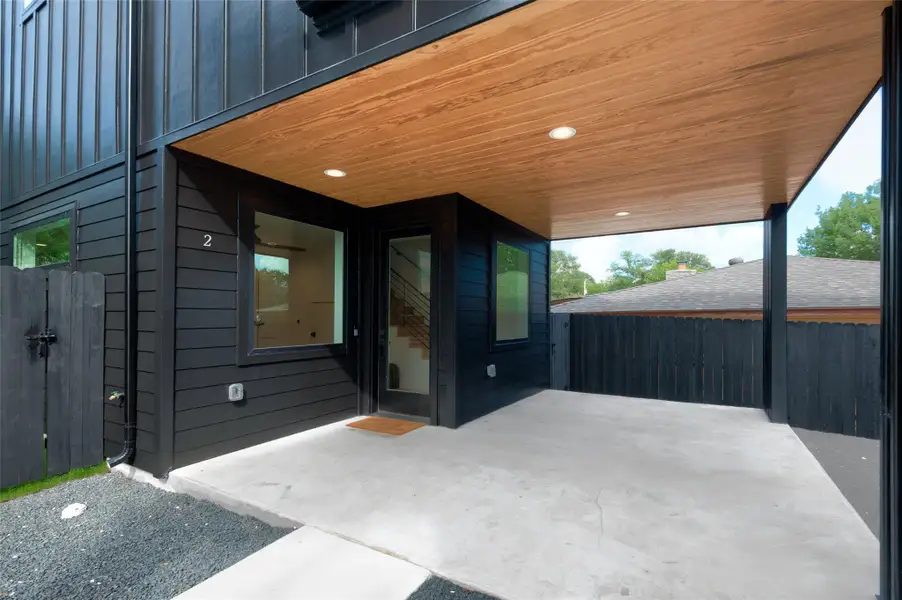 Exterior details and patio area of a home in , Austin (Image 21).