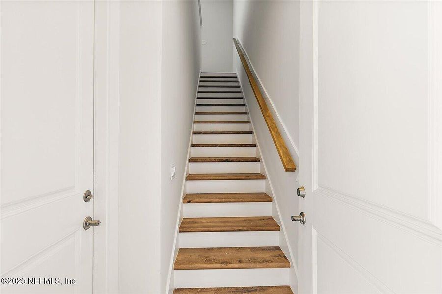 Image 37 of a home in . Image 37 of a home in .