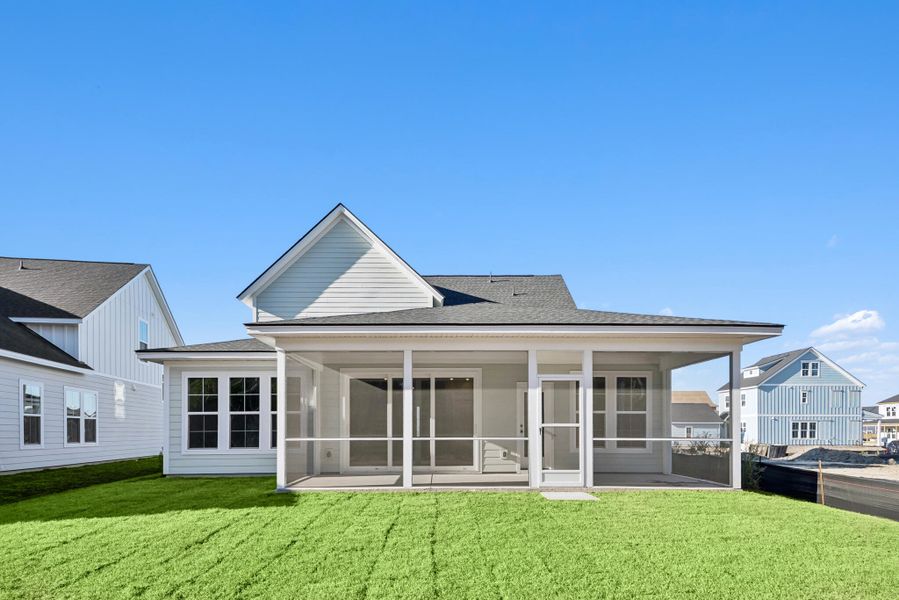 Exterior details and patio area of a home in Nexton - Midtown - The Village Collection, Summerville (Image 3).