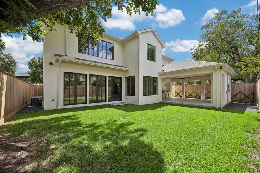 Exterior details and patio area of a home in , Houston (Image 3). Exterior details and patio area of a home in , Houston (Image 3).