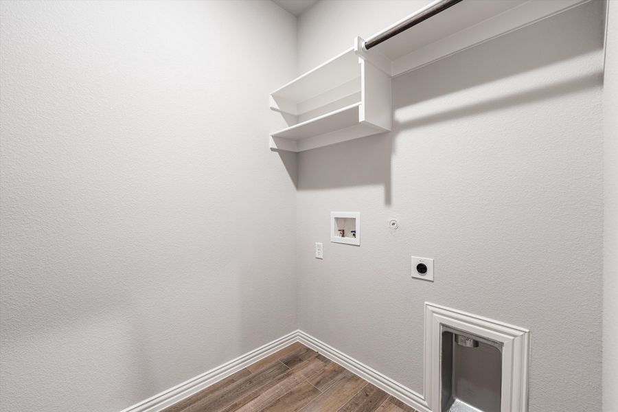 Spacious, unfurnished interior of a new home in Northstar, Haslet (Image 20). Spacious, unfurnished interior of a new home in Northstar, Haslet (Image 20).