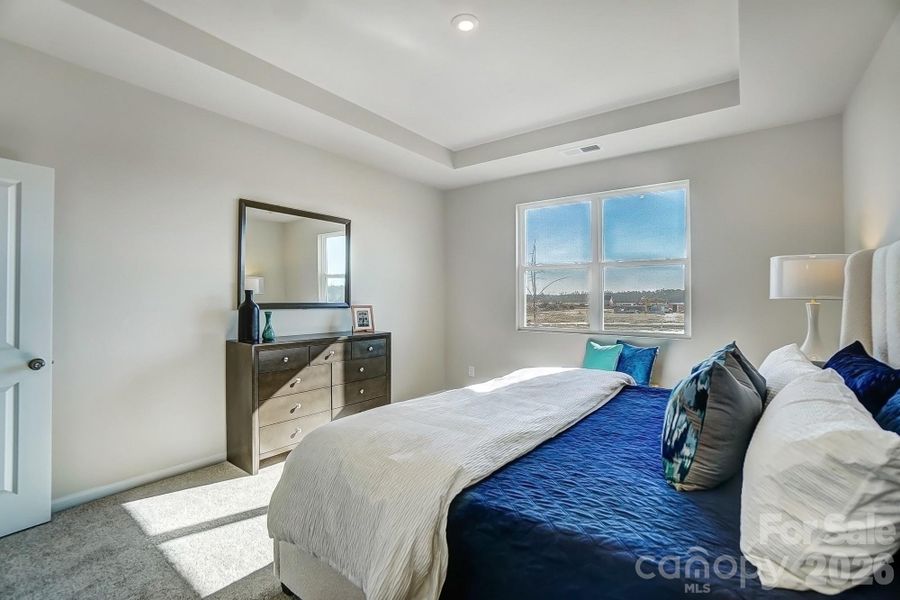 Photos from another completed Cascades for representation only. Eterior elevation/colors and interior finishes may vary.