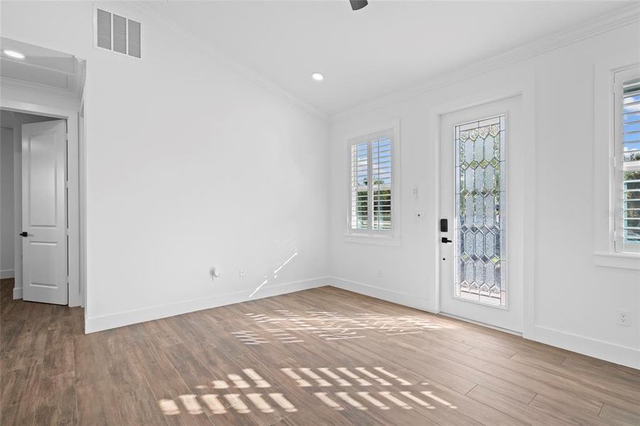 Spacious, unfurnished interior of a new home in , Okeechobee (Image 14).