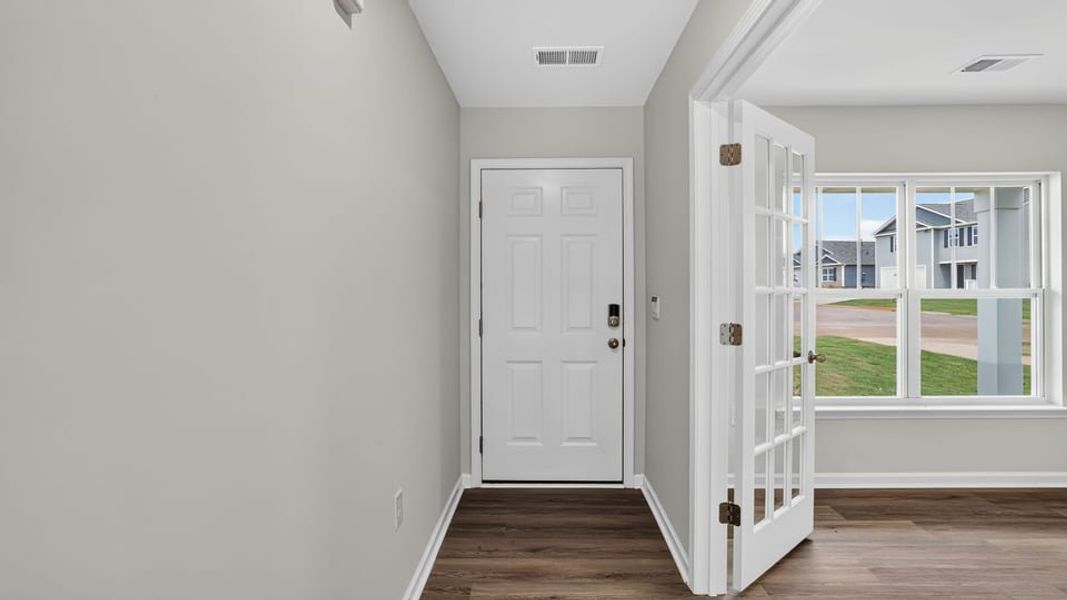 Spacious, unfurnished interior of a new home in Lakestone, Woodruff (Image 18). Spacious, unfurnished interior of a new home in Lakestone, Woodruff (Image 18).