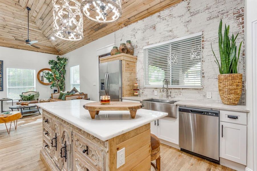 Furnished interior view inside a new home in , Weatherford (Image 16).