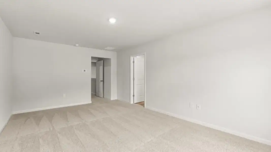 Spacious, unfurnished interior of a new home in Hughes Court, Dawsonville (Image 19). Spacious, unfurnished interior of a new home in Hughes Court, Dawsonville (Image 19).