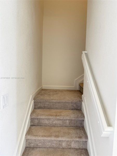 Spacious, unfurnished interior of a new home in , Homestead (Image 15).